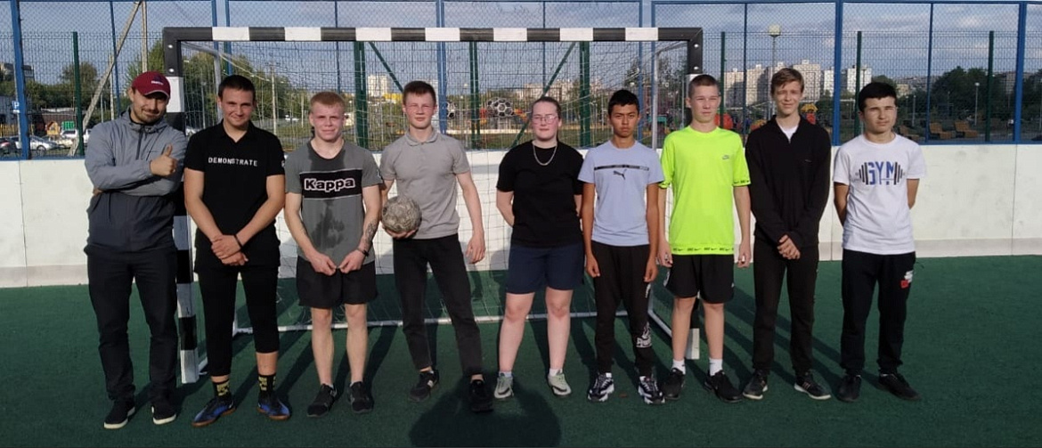 Игры первенства по мини-футболу среди групп первого курса