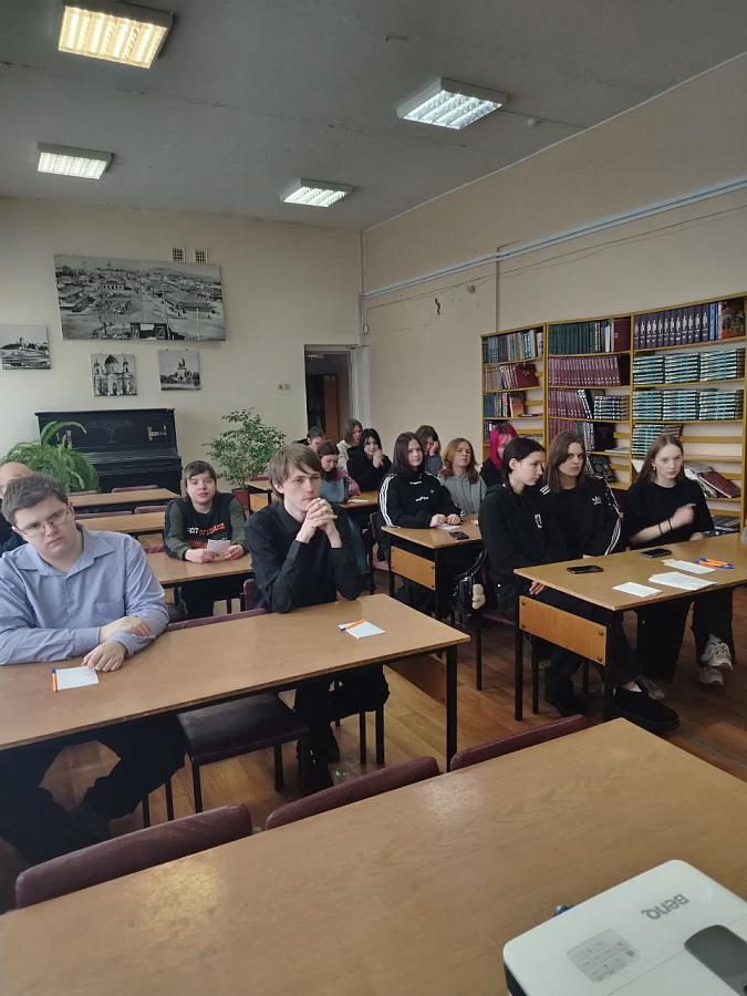 Посещение библиотеке группой 126